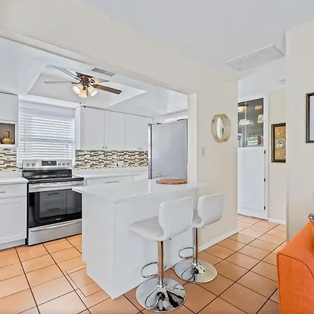 Beachy Keen Cottage Clearwater Beach Exterior photo