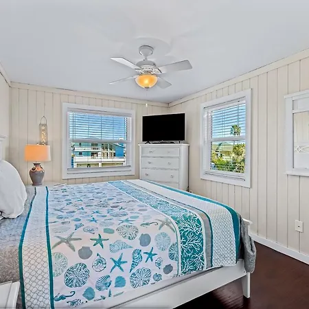 Beachy Keen Cottage Clearwater Beach Exterior photo