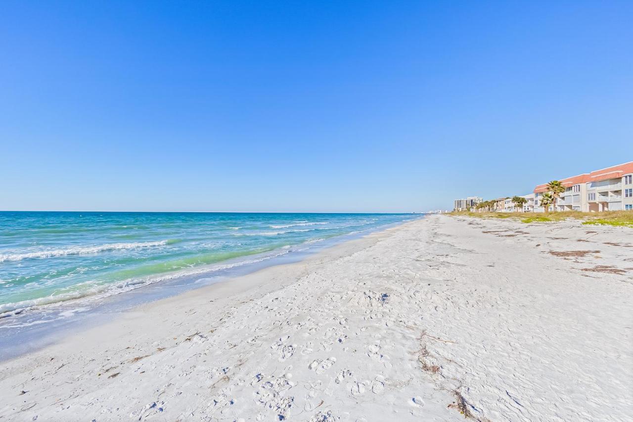 Beachy Keen Apartment Clearwater Beach